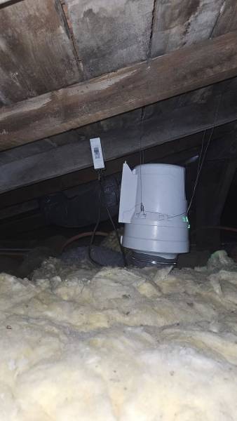 Fourniture et pose d'une ventilation VMI dans un logement avec C2MP HUMIDITÉ à Talence à côté de Bègles